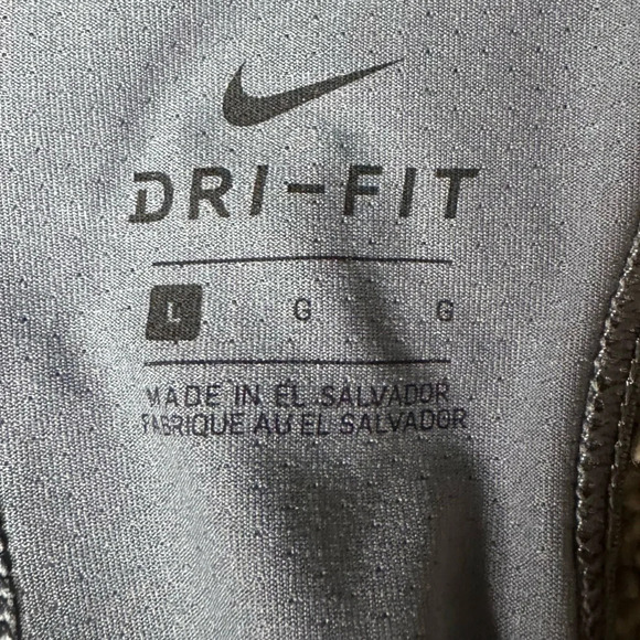 Nike Dri Fit Gray Large Racerback Workout Tank - Picture 4 of 4